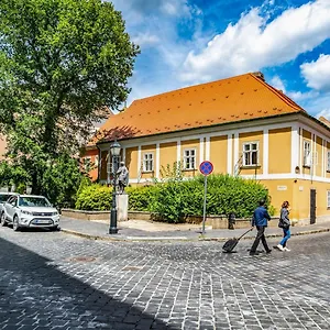 Nocleg ze śniadaniem Academy, Budapeszt