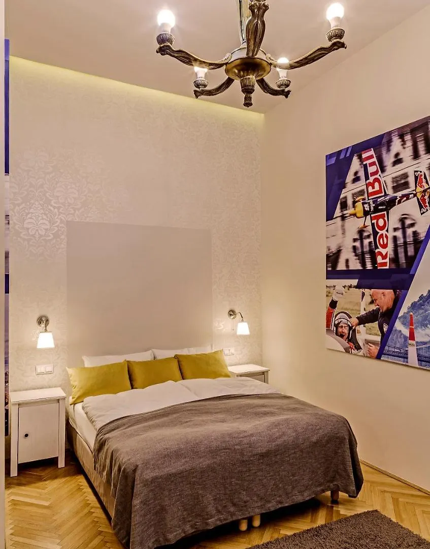 The Cream Bed & Breakfast Budapesta